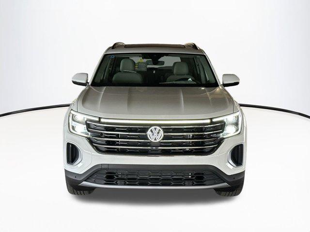 new 2025 Volkswagen Atlas car, priced at $45,339