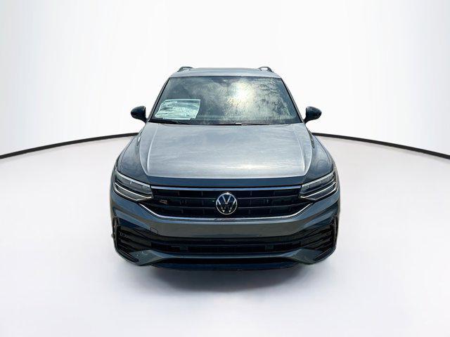 new 2024 Volkswagen Tiguan car, priced at $36,002