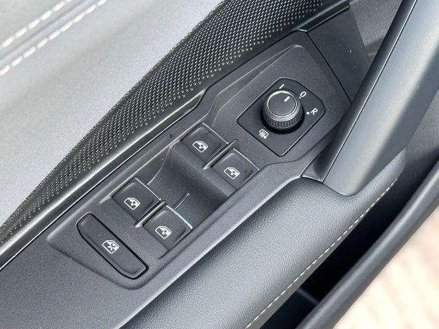 new 2026 Volkswagen Tiguan car, priced at $36,351