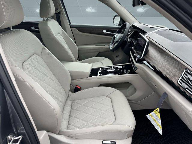 new 2025 Volkswagen Atlas car, priced at $54,291