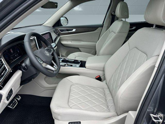 new 2025 Volkswagen Atlas car, priced at $54,291