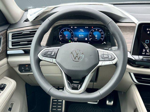 new 2025 Volkswagen Atlas car, priced at $54,291