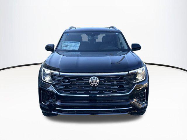 new 2025 Volkswagen Atlas car, priced at $53,911