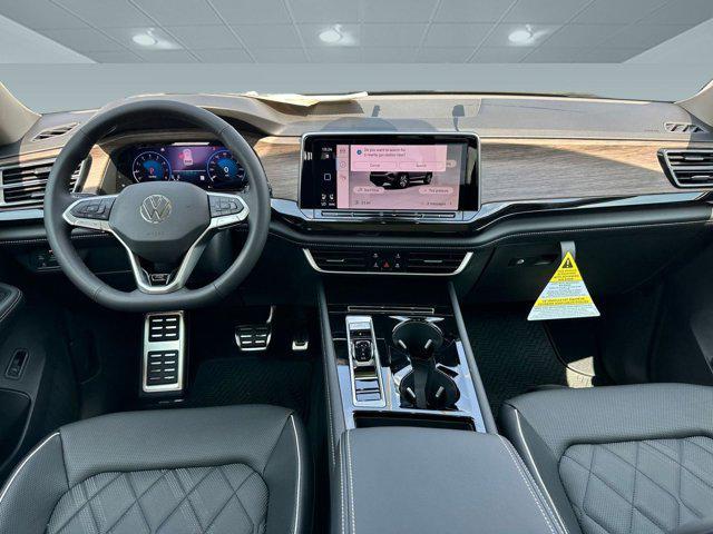 new 2026 Volkswagen Atlas car, priced at $55,711