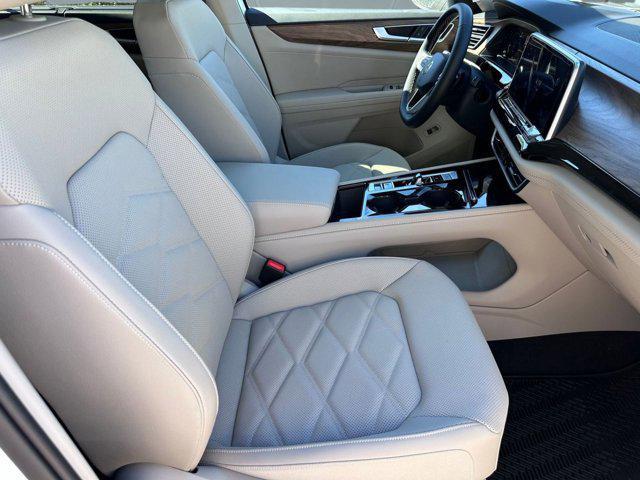 new 2026 Volkswagen Atlas car, priced at $46,721