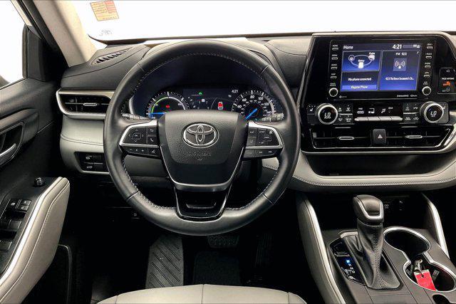 used 2020 Toyota Highlander Hybrid car, priced at $40,782