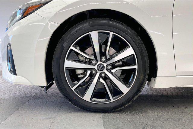 used 2023 Nissan Maxima car, priced at $28,000