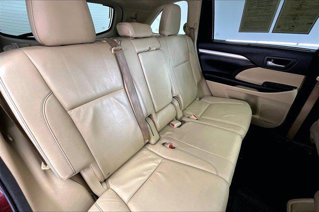 used 2016 Toyota Highlander car, priced at $19,683