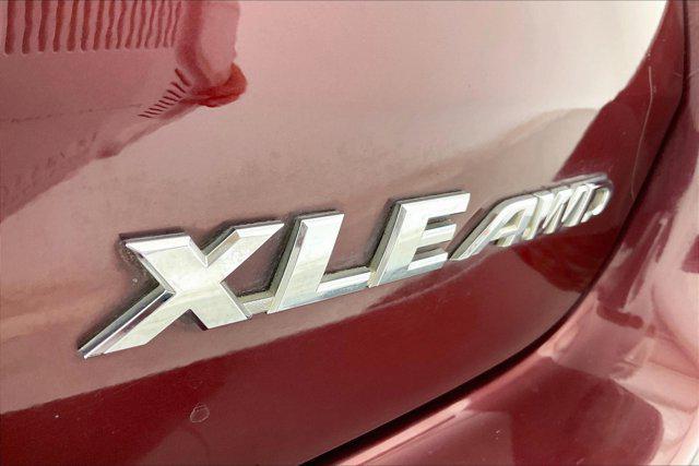 used 2016 Toyota Highlander car, priced at $19,683