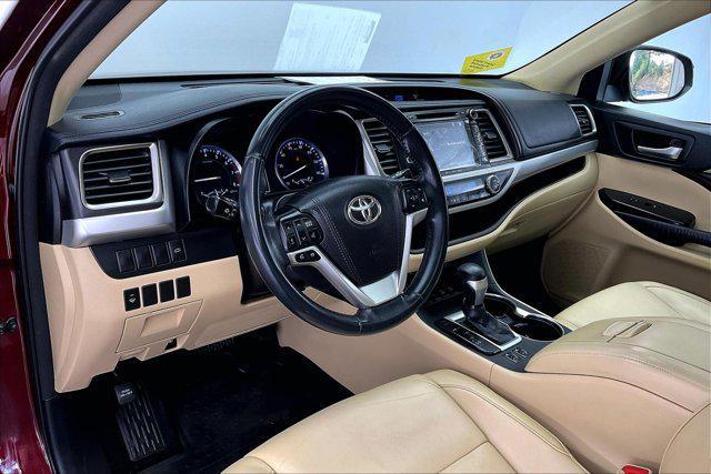 used 2016 Toyota Highlander car, priced at $19,683