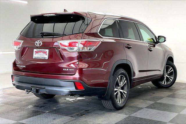 used 2016 Toyota Highlander car, priced at $19,683