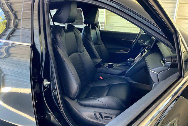 used 2021 Toyota Venza car, priced at $36,290