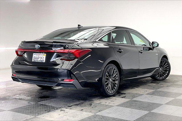 used 2019 Toyota Avalon Hybrid car, priced at $22,790