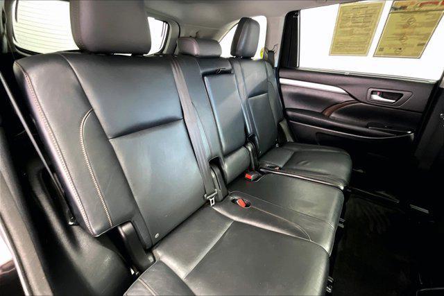 used 2015 Toyota Highlander car, priced at $17,640