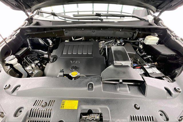 used 2015 Toyota Highlander car, priced at $17,640