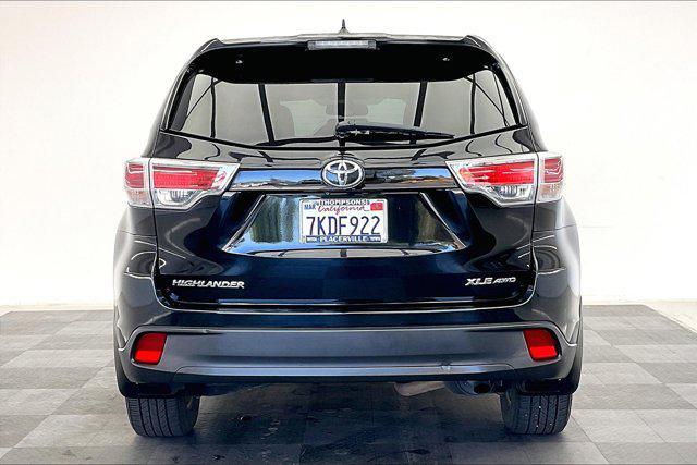 used 2015 Toyota Highlander car, priced at $17,640
