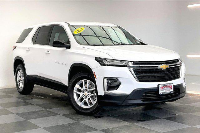 used 2022 Chevrolet Traverse car, priced at $29,900