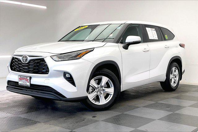 used 2025 Toyota Highlander car, priced at $43,950
