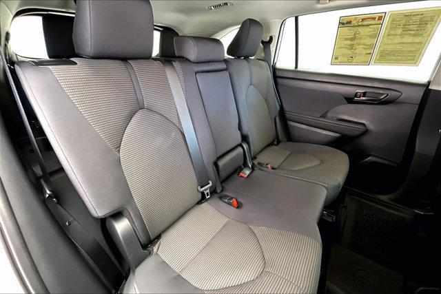 used 2025 Toyota Highlander car, priced at $43,950