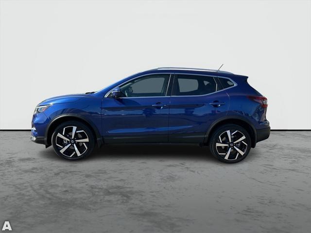 used 2020 Nissan Rogue Sport car, priced at $18,999