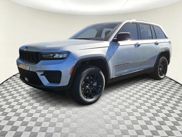 new 2025 Jeep Grand Cherokee car, priced at $47,525