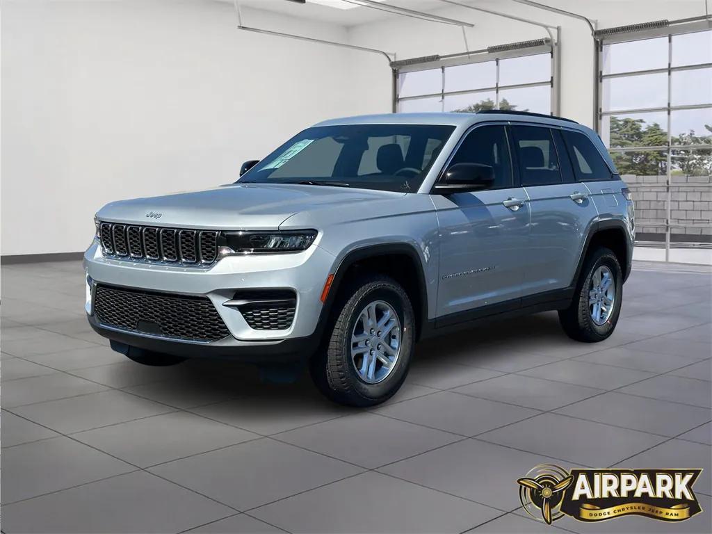 new 2025 Jeep Grand Cherokee car, priced at $43,420