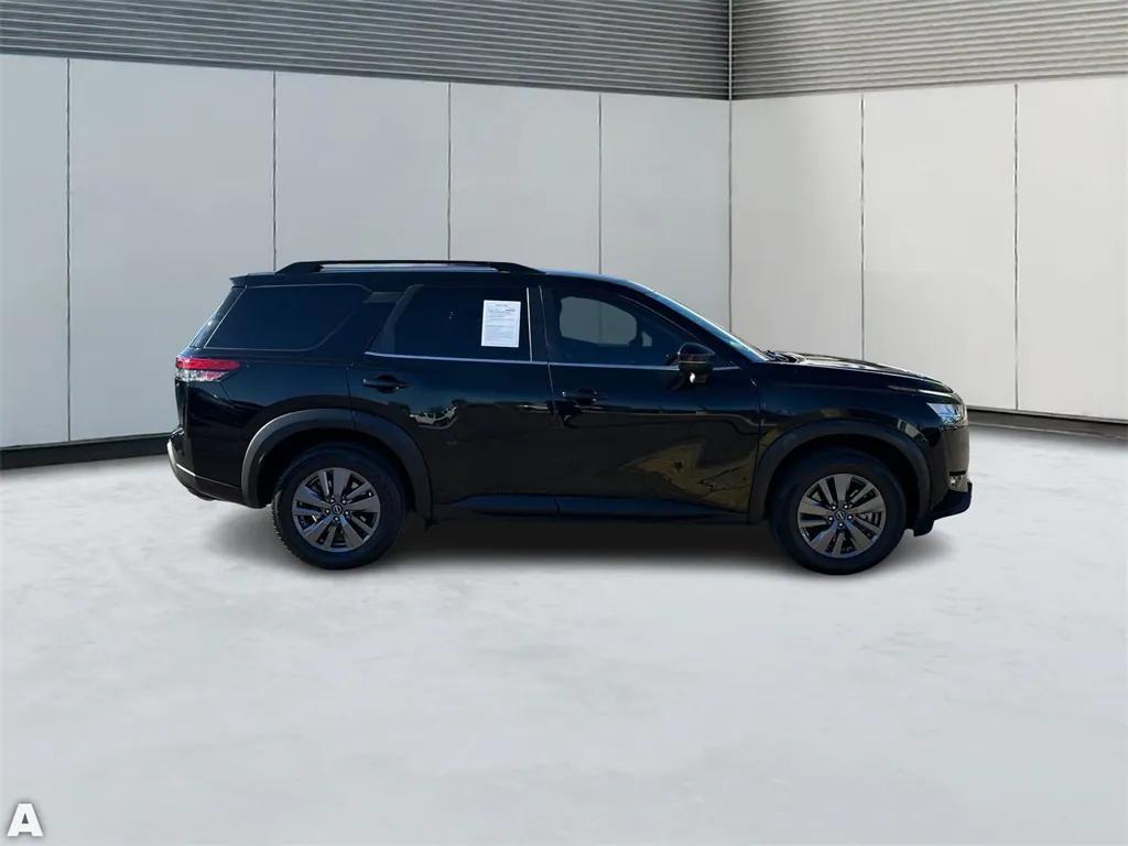 used 2022 Nissan Pathfinder car, priced at $24,814