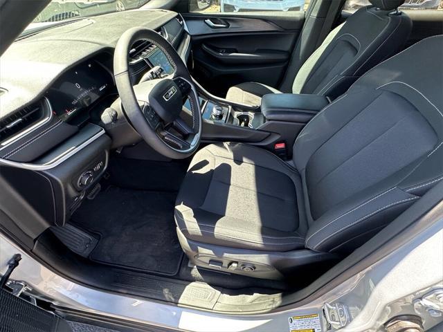 new 2025 Jeep Grand Cherokee L car, priced at $46,215