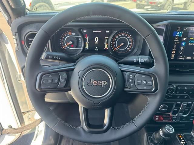new 2025 Jeep Gladiator car, priced at $60,435