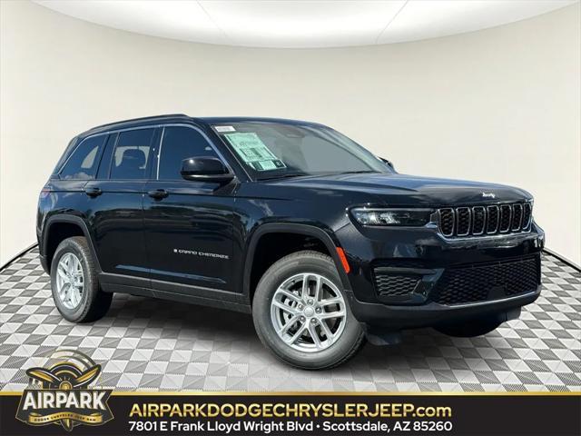 new 2025 Jeep Grand Cherokee car, priced at $40,175