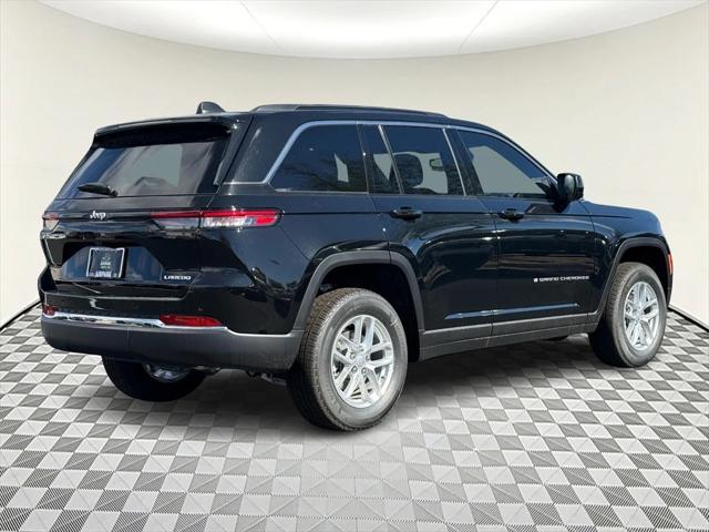 new 2025 Jeep Grand Cherokee car, priced at $40,175