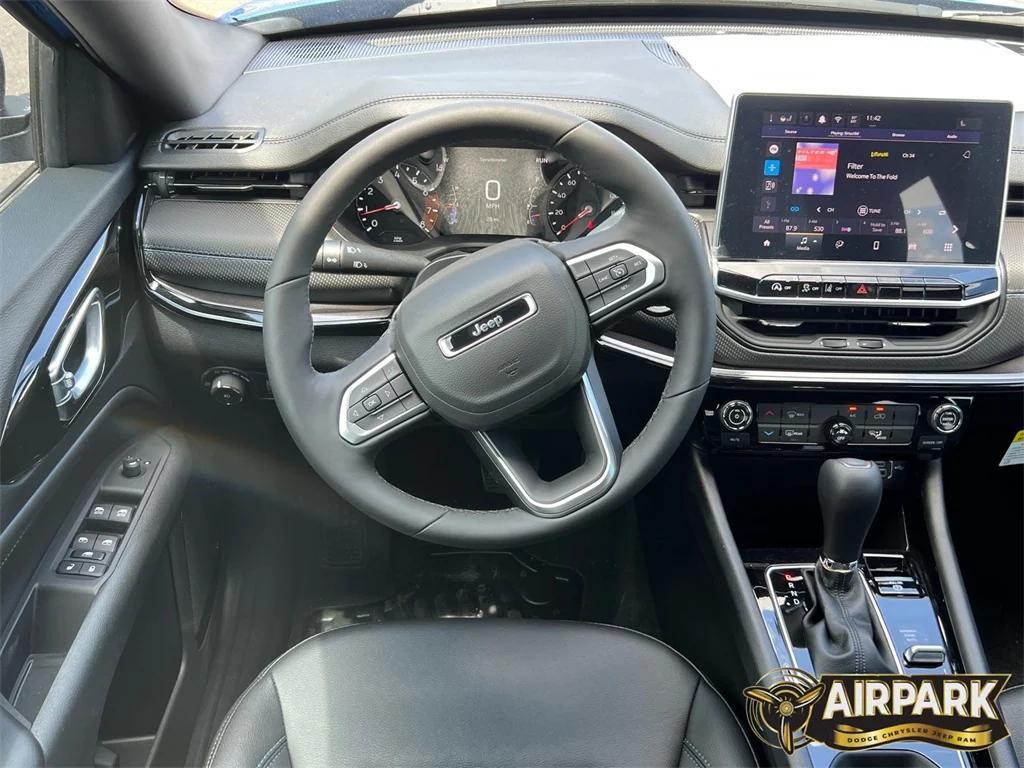 new 2025 Jeep Compass car, priced at $32,700
