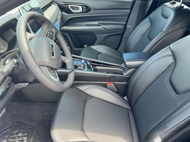new 2025 Jeep Compass car, priced at $32,700