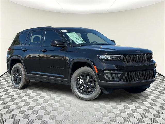 new 2025 Jeep Grand Cherokee car, priced at $47,525