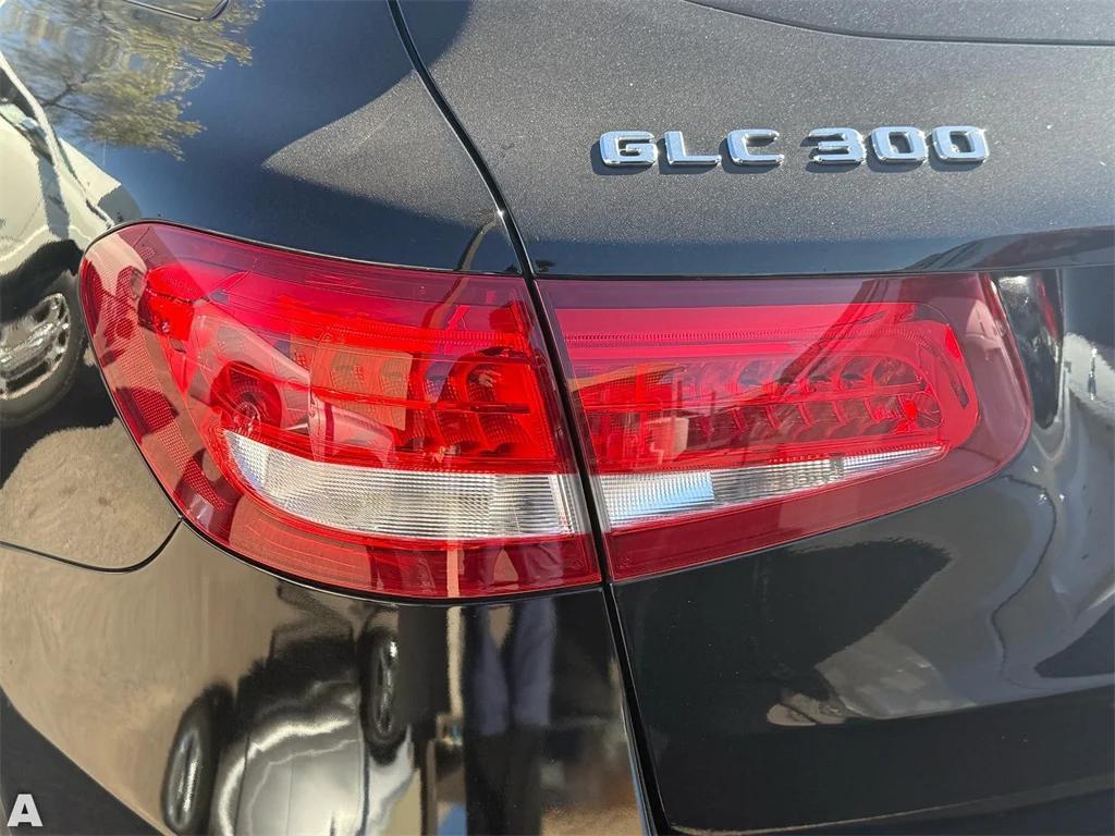 used 2019 Mercedes-Benz GLC 300 car, priced at $13,717