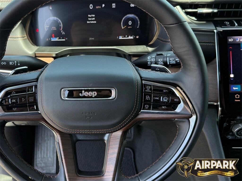 new 2025 Jeep Grand Cherokee car, priced at $67,425