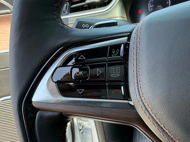 new 2025 Jeep Grand Cherokee car, priced at $67,425