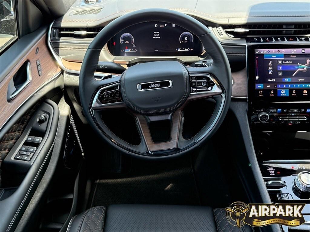 new 2025 Jeep Grand Cherokee car, priced at $67,425