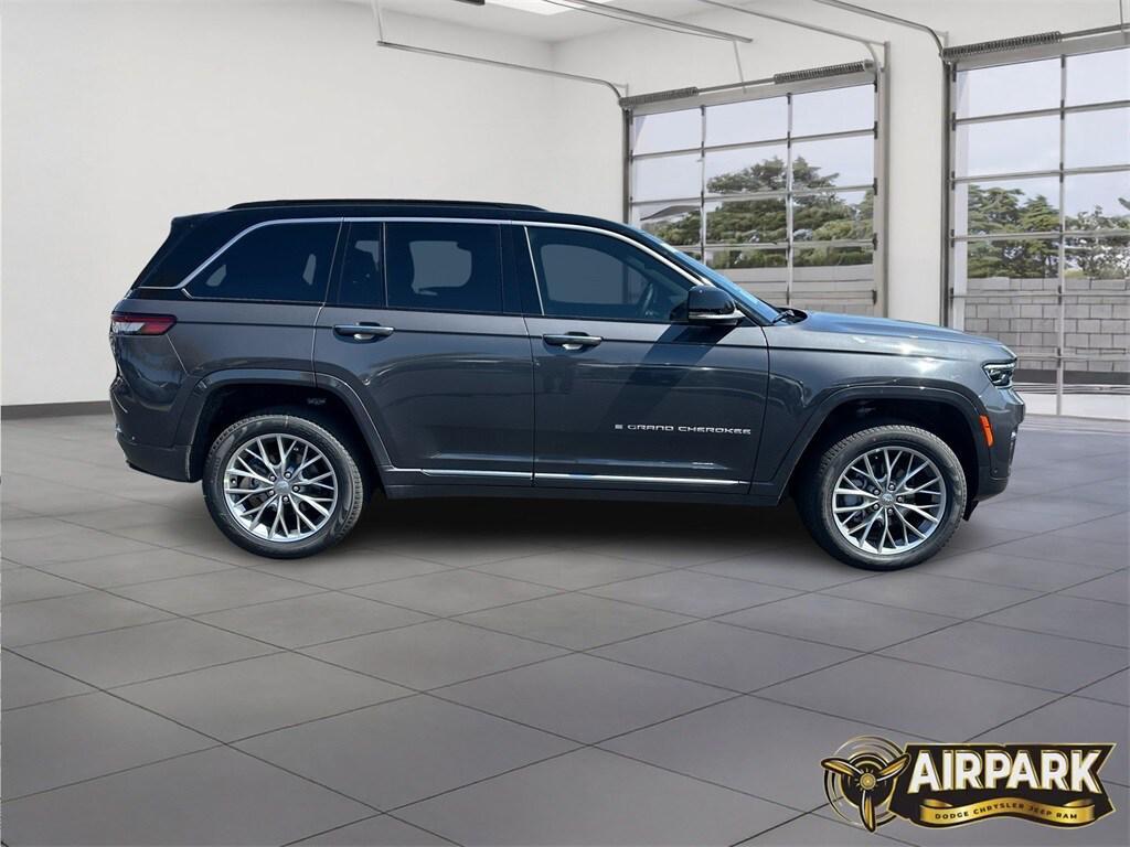 new 2025 Jeep Grand Cherokee car, priced at $67,425