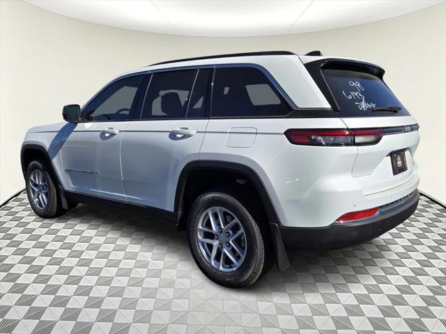 new 2025 Jeep Grand Cherokee car, priced at $41,800