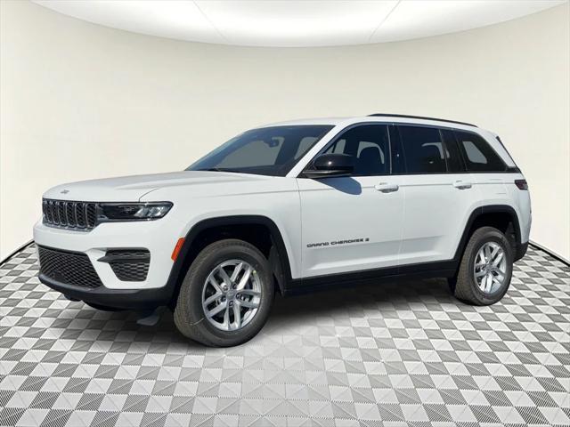 new 2025 Jeep Grand Cherokee car, priced at $44,370