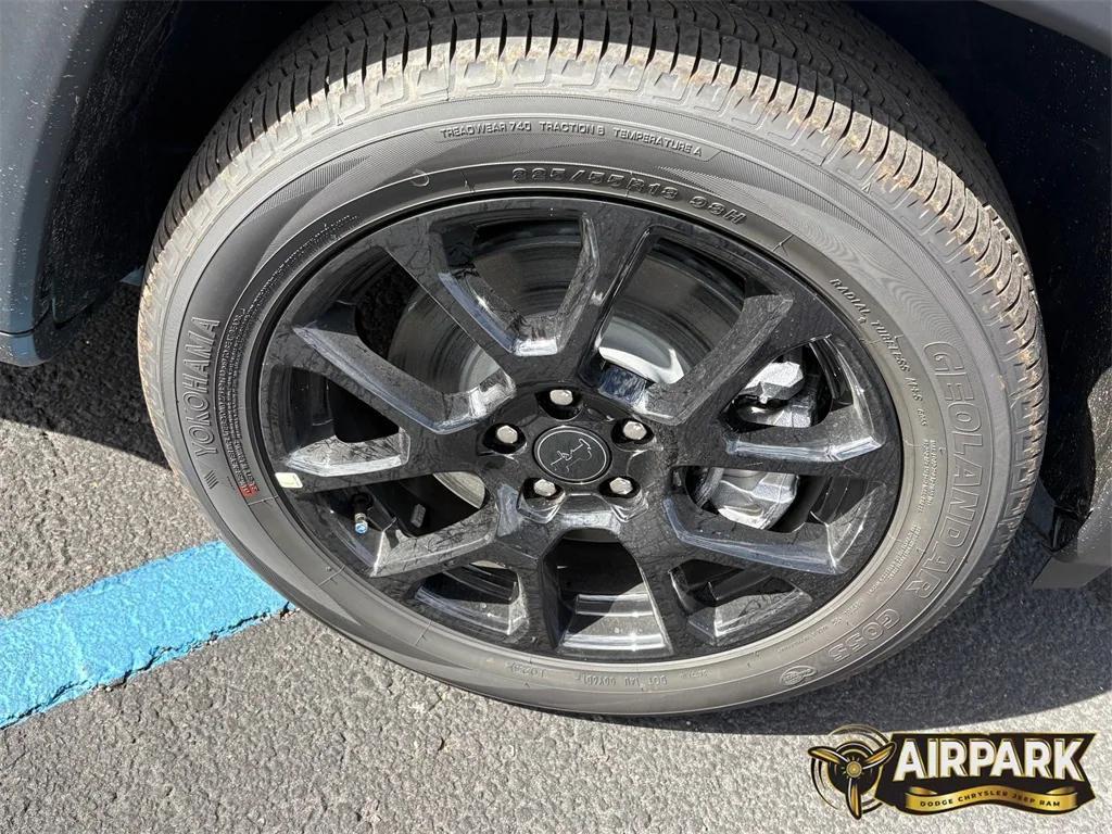 new 2026 Jeep Compass car, priced at $35,610