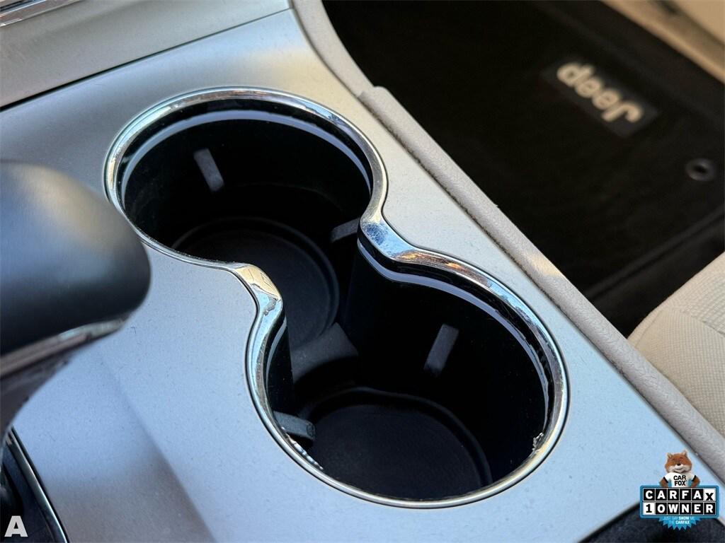 used 2014 Jeep Grand Cherokee car, priced at $9,999