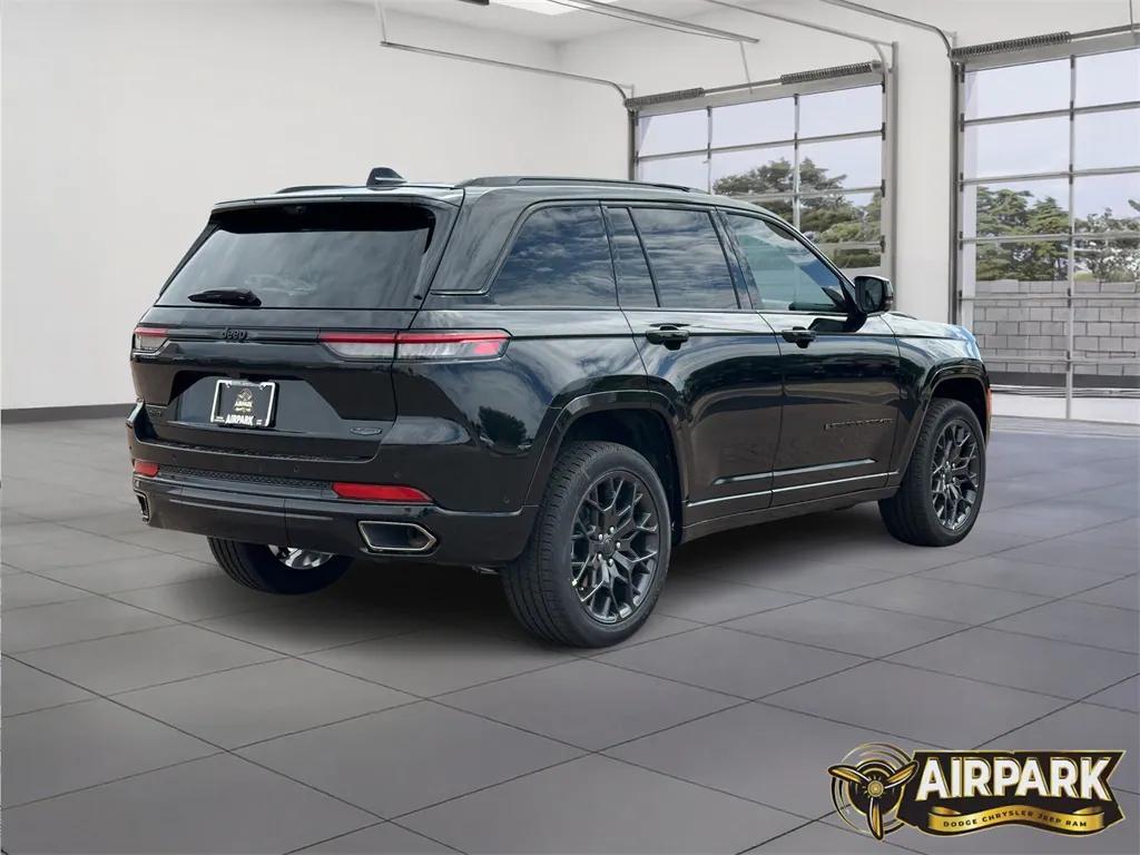 new 2025 Jeep Grand Cherokee car, priced at $71,045