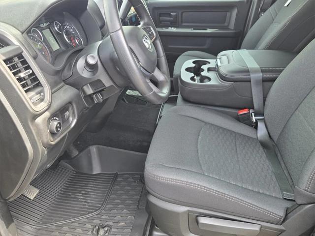 new 2025 Ram 2500 car, priced at $72,405