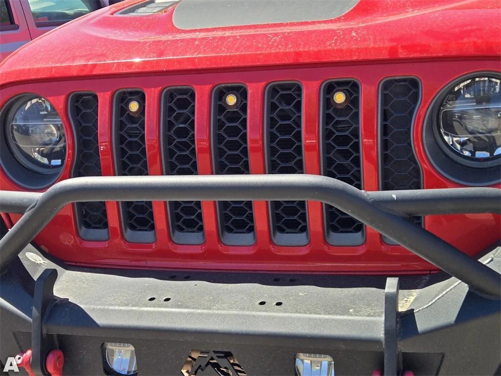 used 2020 Jeep Gladiator car, priced at $18,999