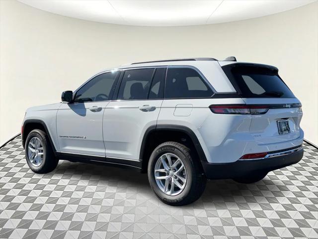 new 2025 Jeep Grand Cherokee car, priced at $44,370