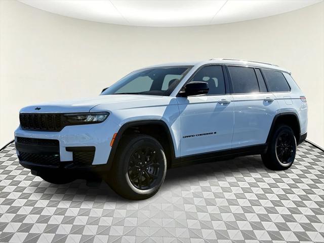 new 2025 Jeep Grand Cherokee L car, priced at $48,430