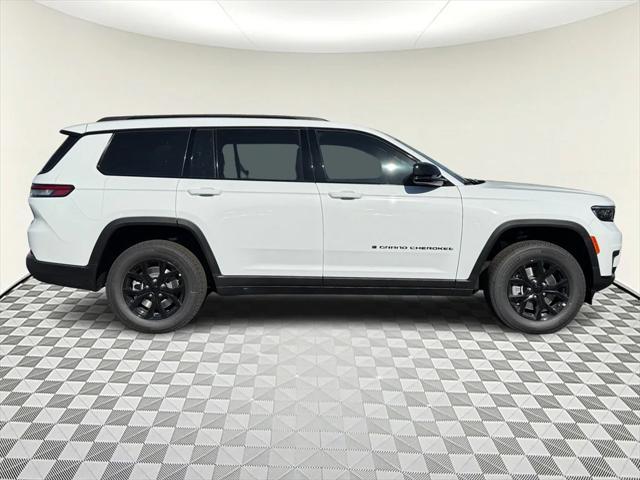 new 2025 Jeep Grand Cherokee L car, priced at $48,430