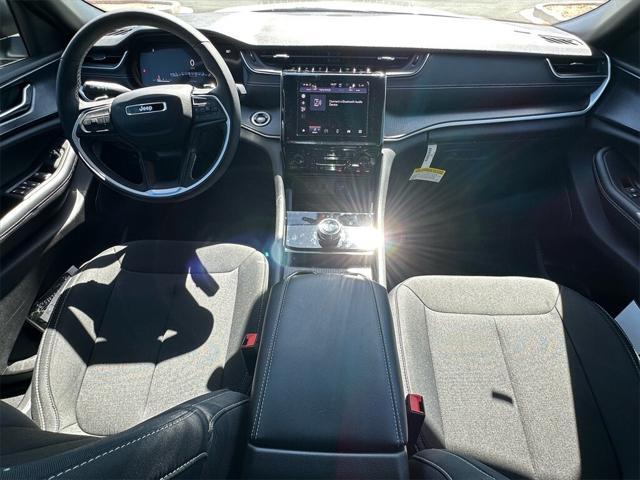 new 2025 Jeep Grand Cherokee L car, priced at $45,620